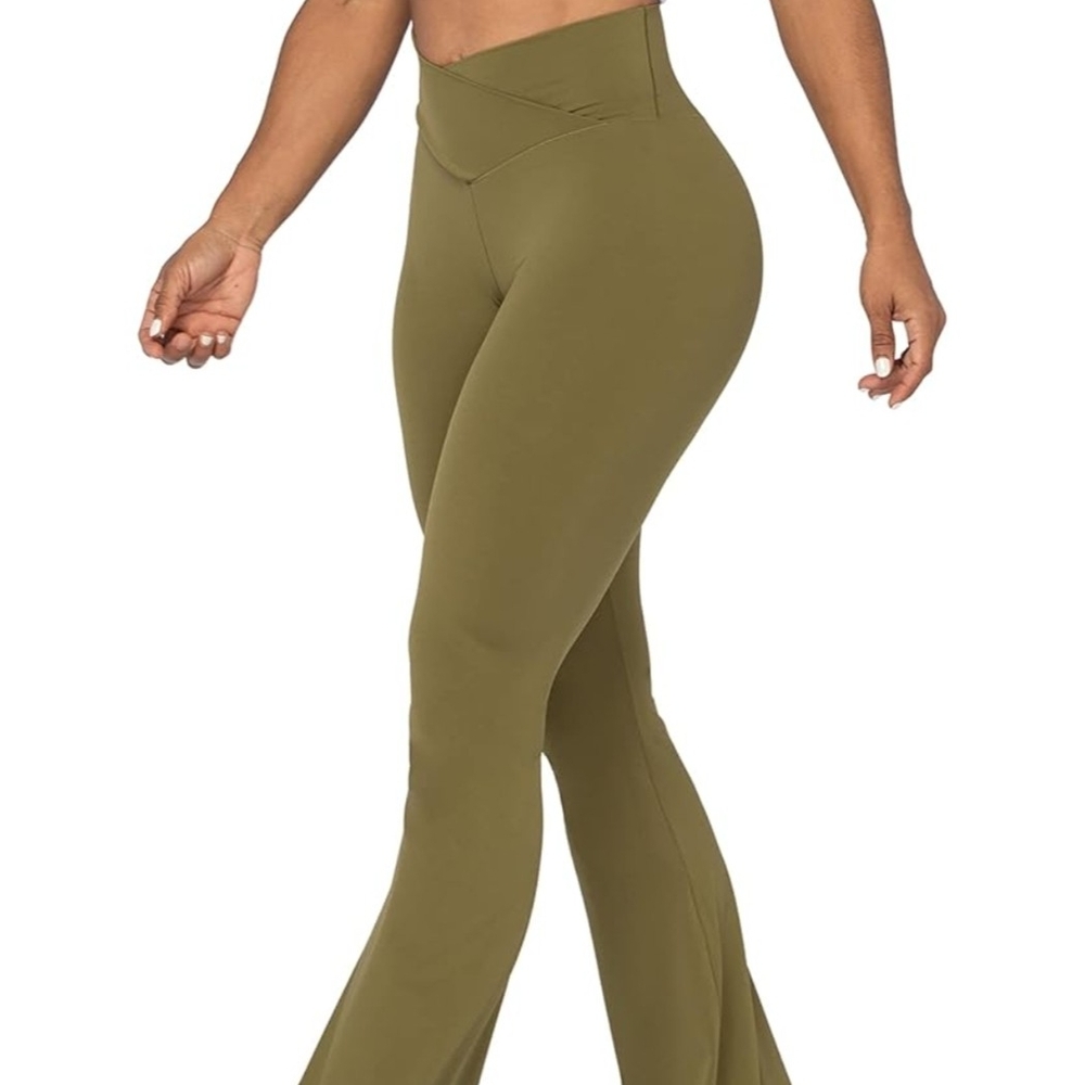 Core 10 Leggings Crossover Yoga Pants. Size L, wide leg.